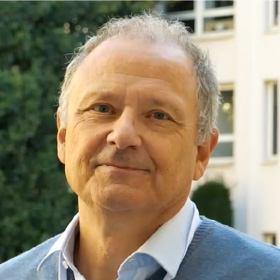 Dr. Herv� HAAS