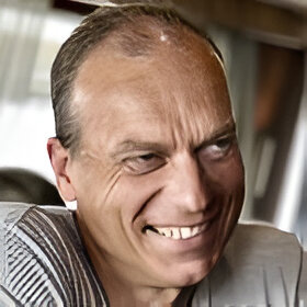 Dr Andreas WERNER
